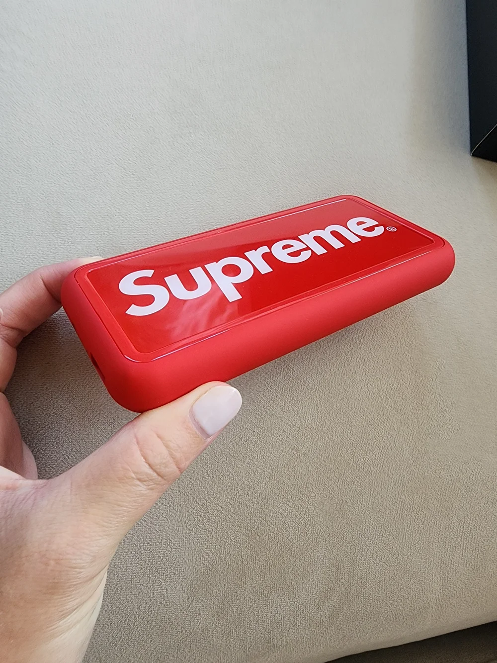 Supreme x Mophie Powerstation Plus XL Red SS21 8000mAh + Stickers